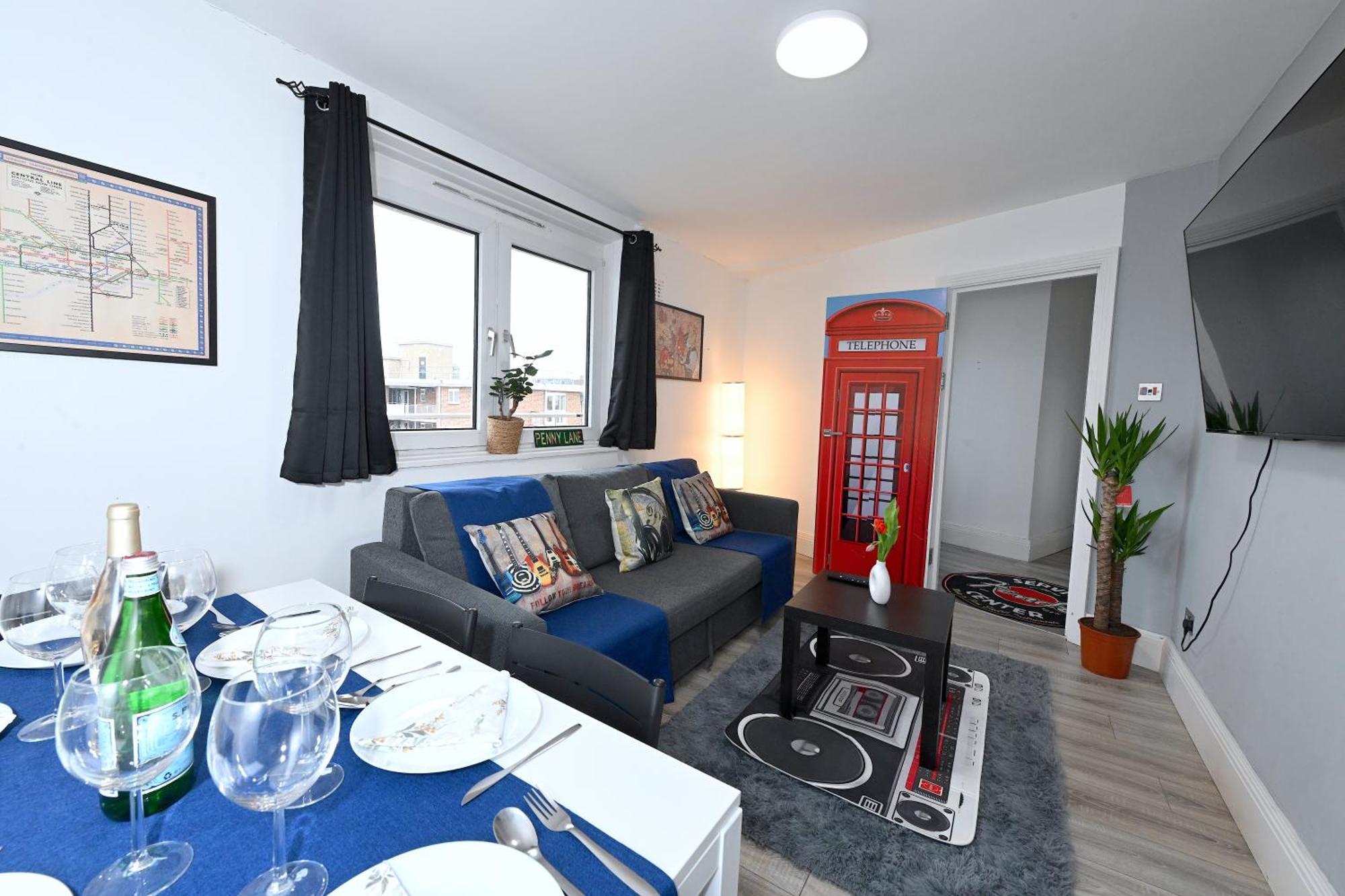 Superb 4 Bedroom Flat In The Heart Of Camden Town Лондон Экстерьер фото